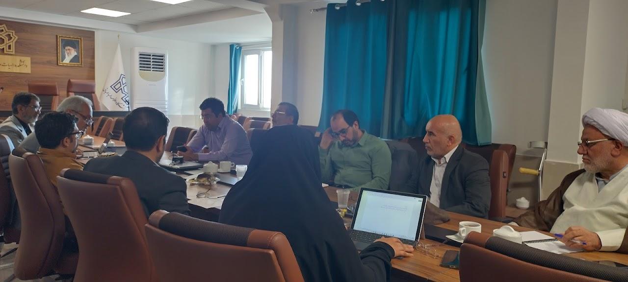 برگزاری نشست گروه مطالعات میان رشته ای قرآن کریم